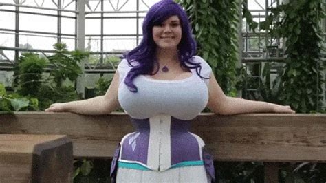 Tits\ gifs